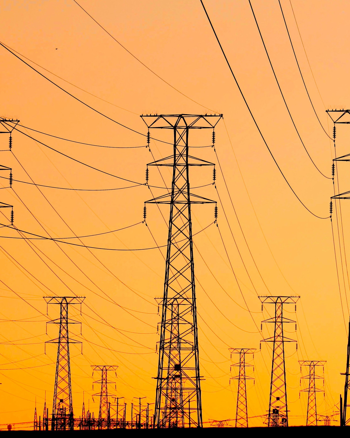 Balizas de obstrucción aérea y señalización eléctrica de norma certificada